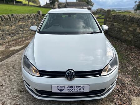 VOLKSWAGEN GOLF 1.6 TDI BlueMotion Tech SE